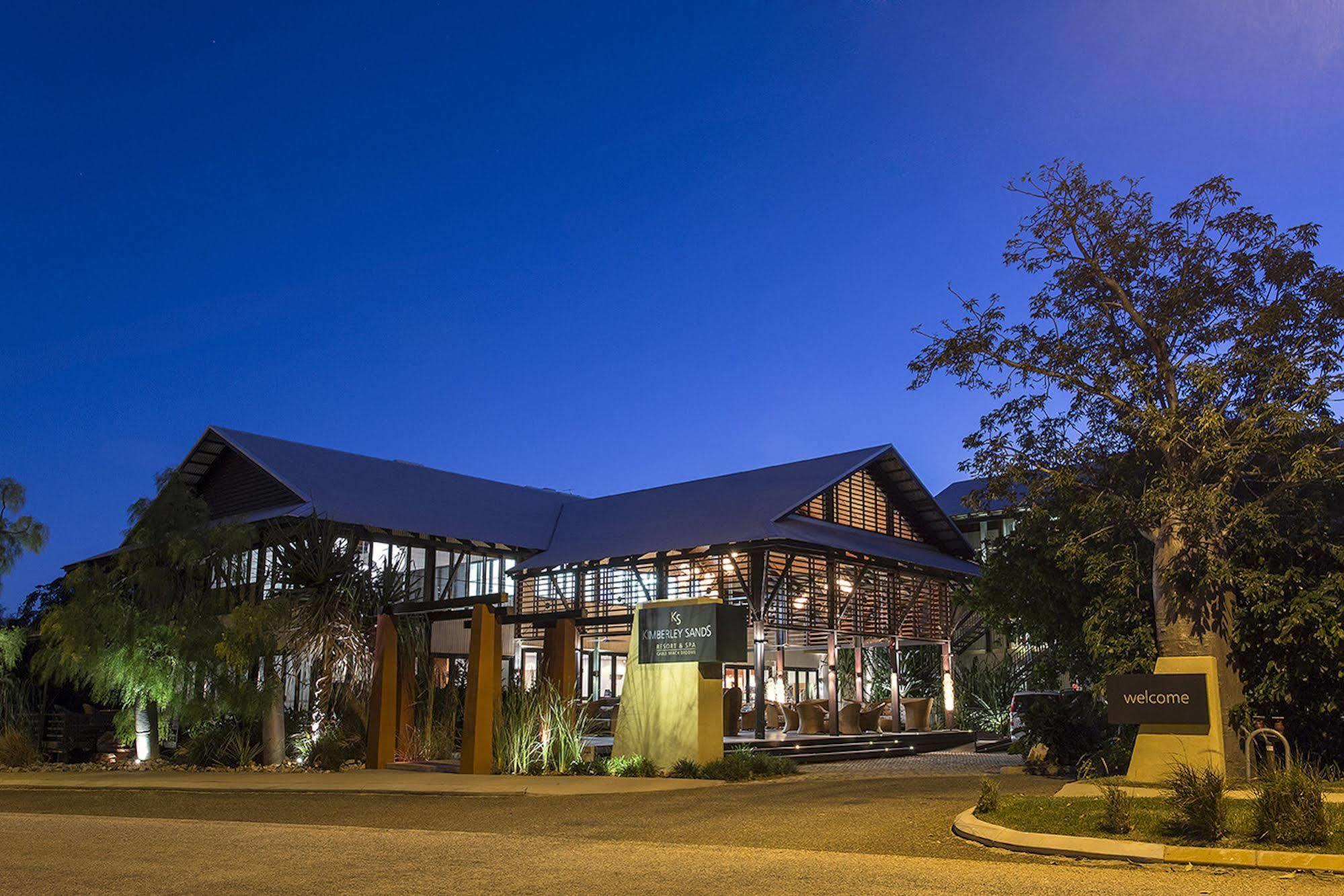 ברום Kimberley Sands Resort (Adults Only) מראה חיצוני תמונה